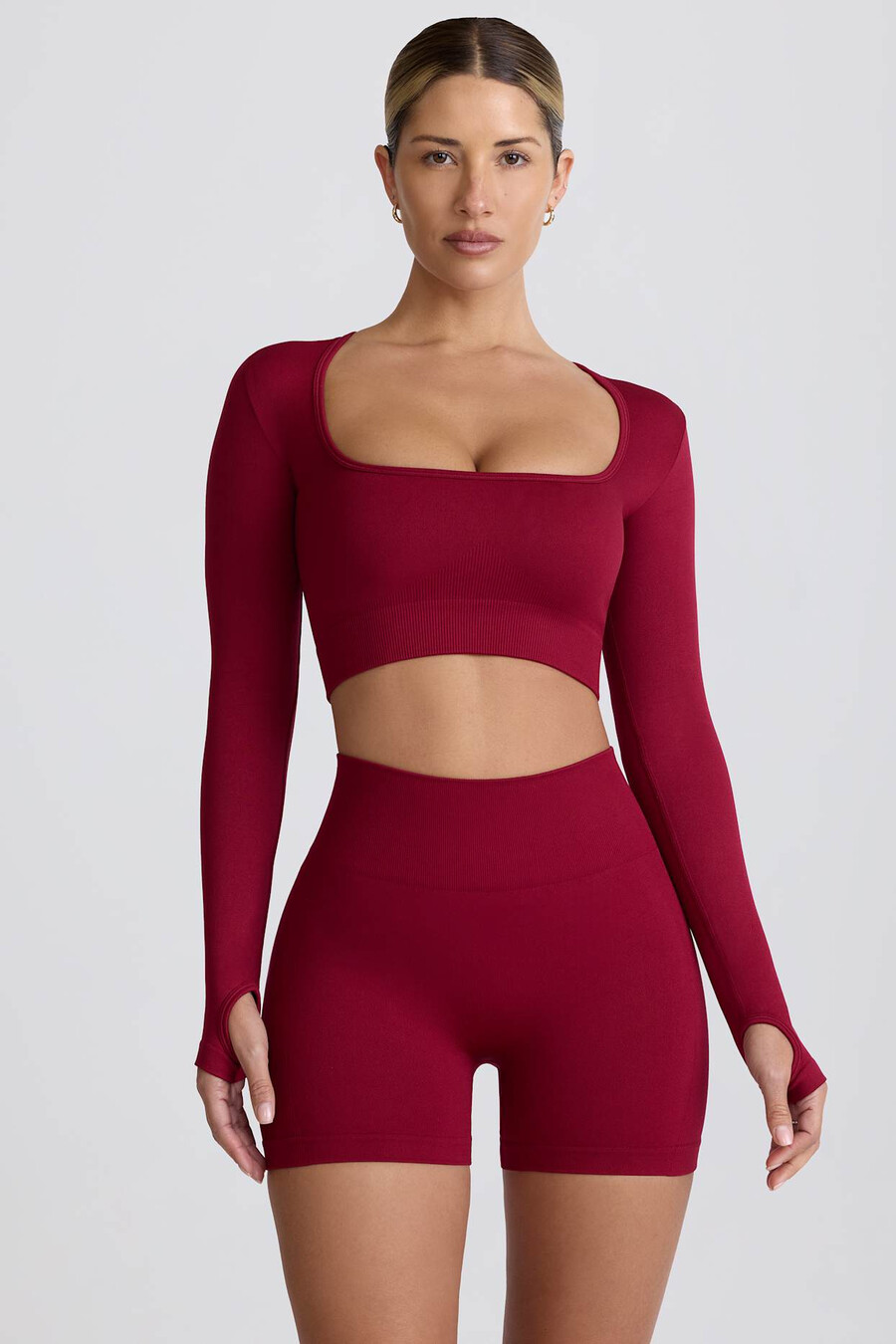 super sculpt saumattomat korkeavyötäröiset minishortsit viininpunaisena