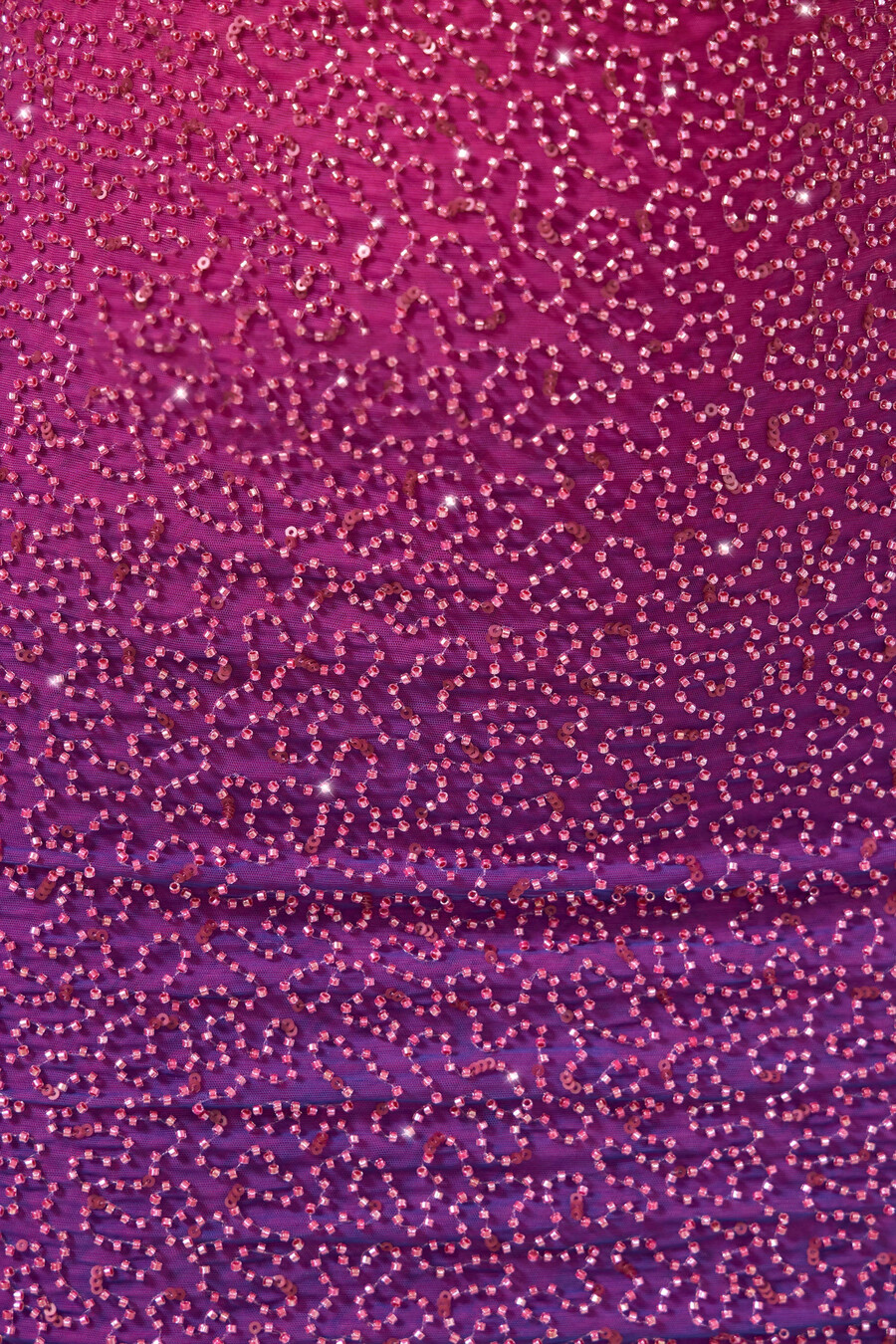 koristeltu halterikauluksinen minimekko väri pinkkivioletti ombré-kuvio