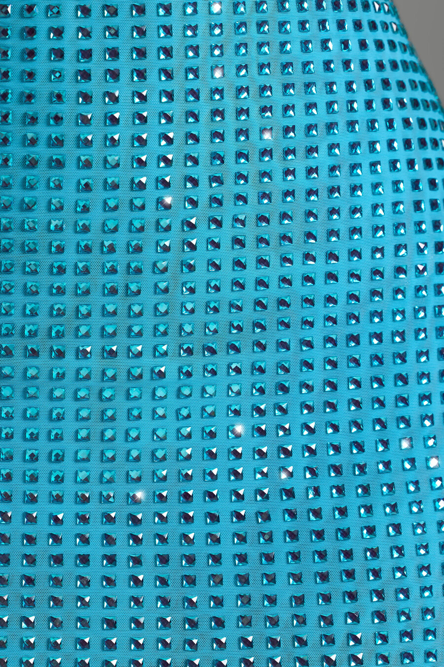 koristeltu halterneck-minimekko värissä aqua blue