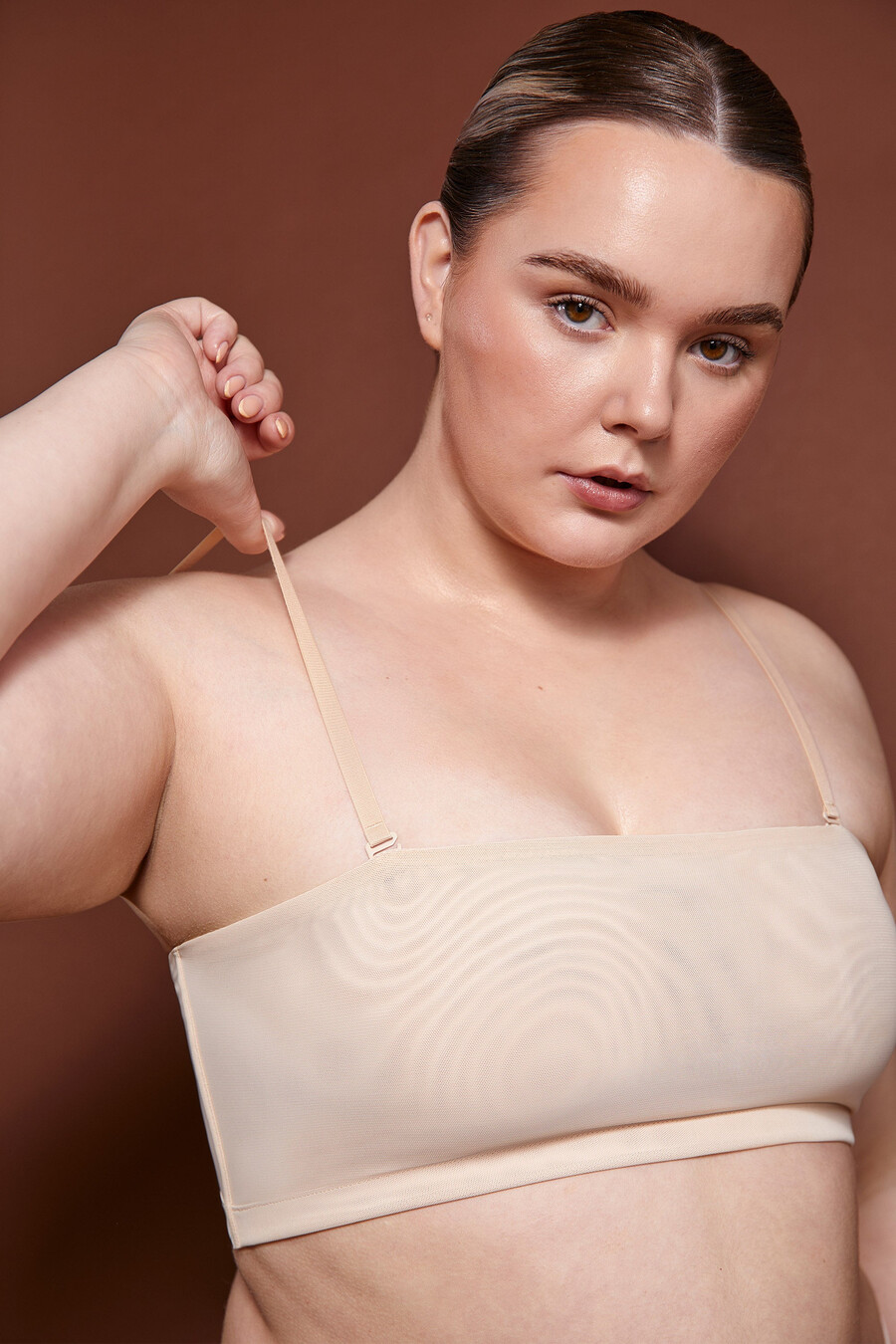 pehmeä verkkokangas bandeau-rintaliivit beigeinä