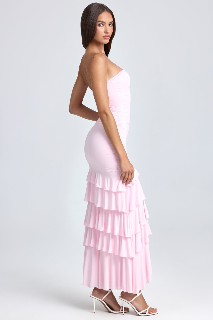 bandeau ruched ruffle-trim maxi-mekko poskipunaa