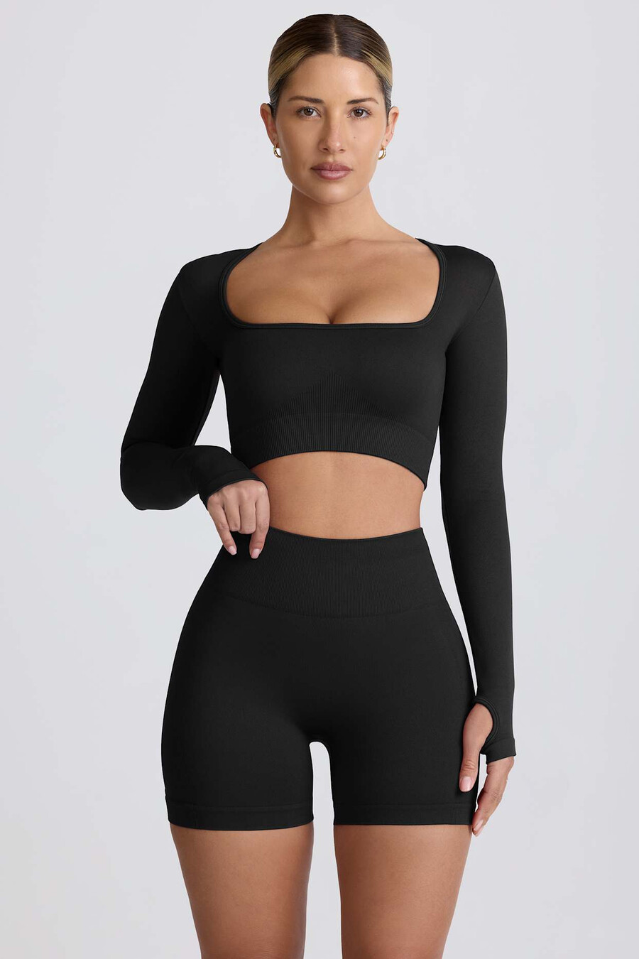 super sculpt saumaton pitkähihainen crop toppi mustana
