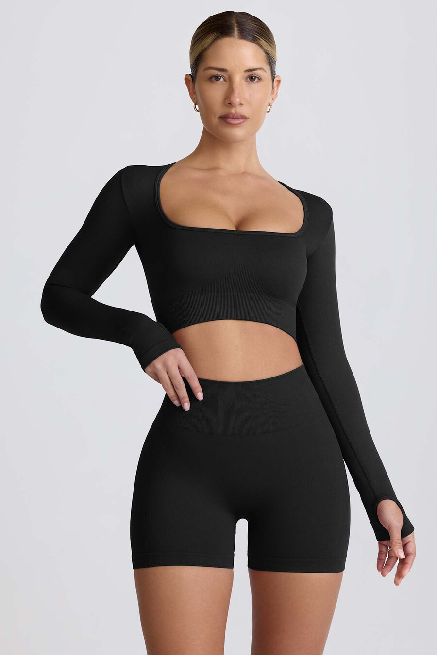 super sculpt saumaton pitkähihainen crop toppi mustana
