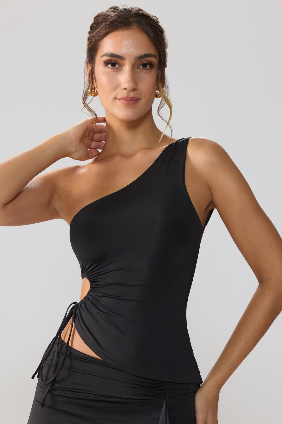 slinky jersey ruched cut out one shoulder -toppi mustana