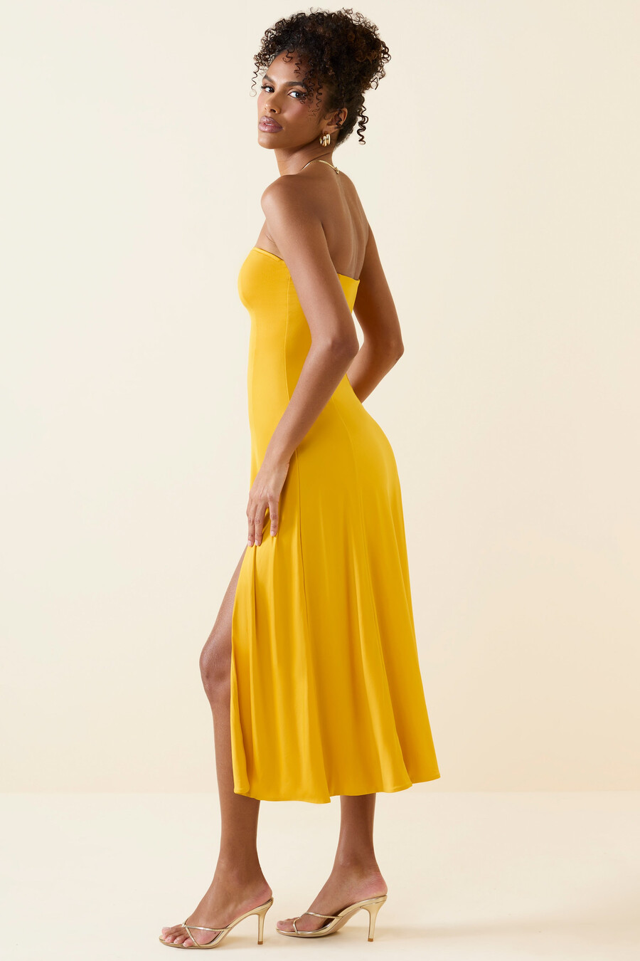 bandeau midaxi -mekko kullankeltaisena