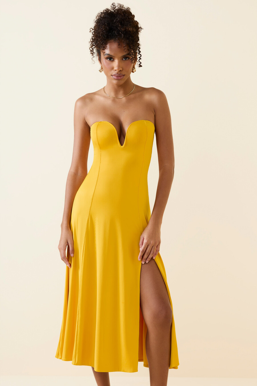 bandeau midaxi -mekko kullankeltaisena